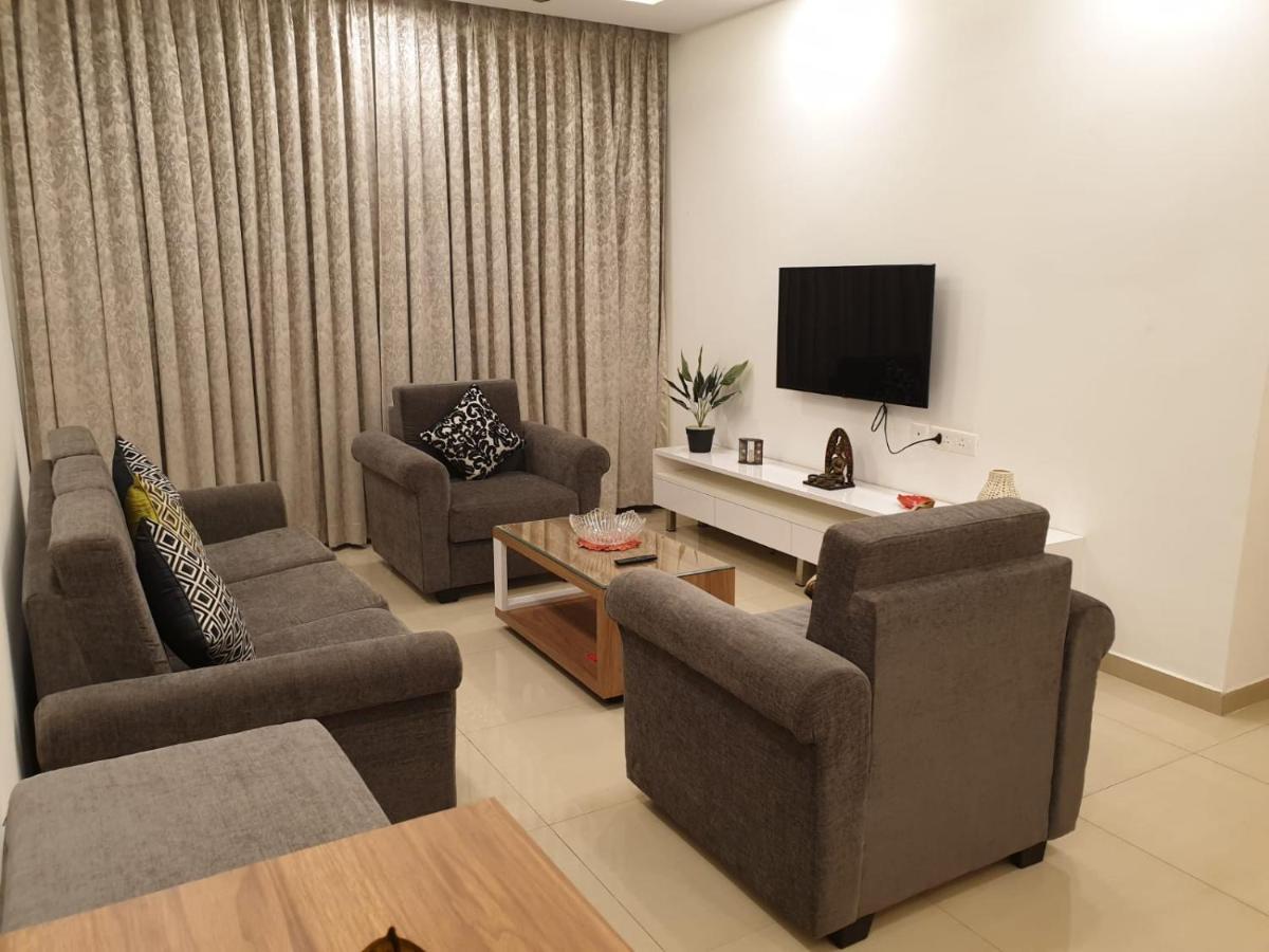 Eerus Den - A Luxurious 2 Bedroom Apartment By Leela Homes Арпора Экстерьер фото